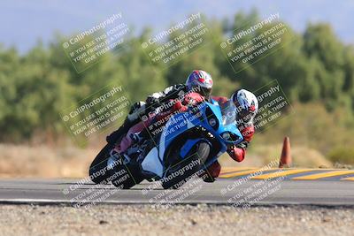 media/Nov-06-2022-SoCal Trackdays (Sun) [[208d2ccc26]]/Turn 7 Set 1 (1050am)/